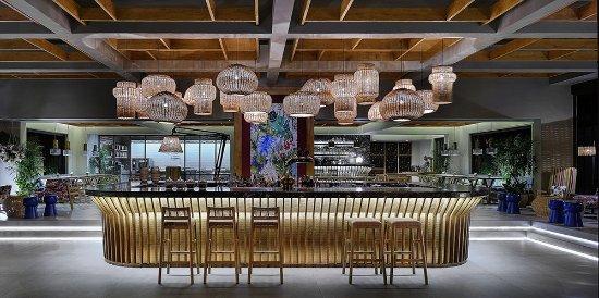 Rattan Cuizine & Cocktail